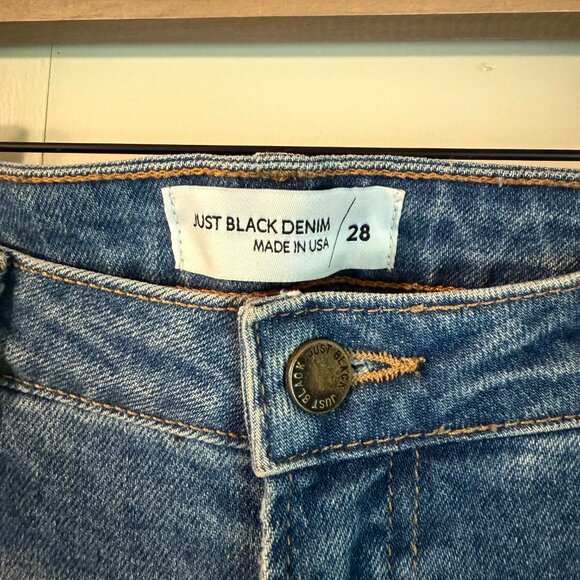 Just Black Denim - Roaming Wild Medium Wash High-Waisted Straight-Leg Jeans - Picture 5 of 5